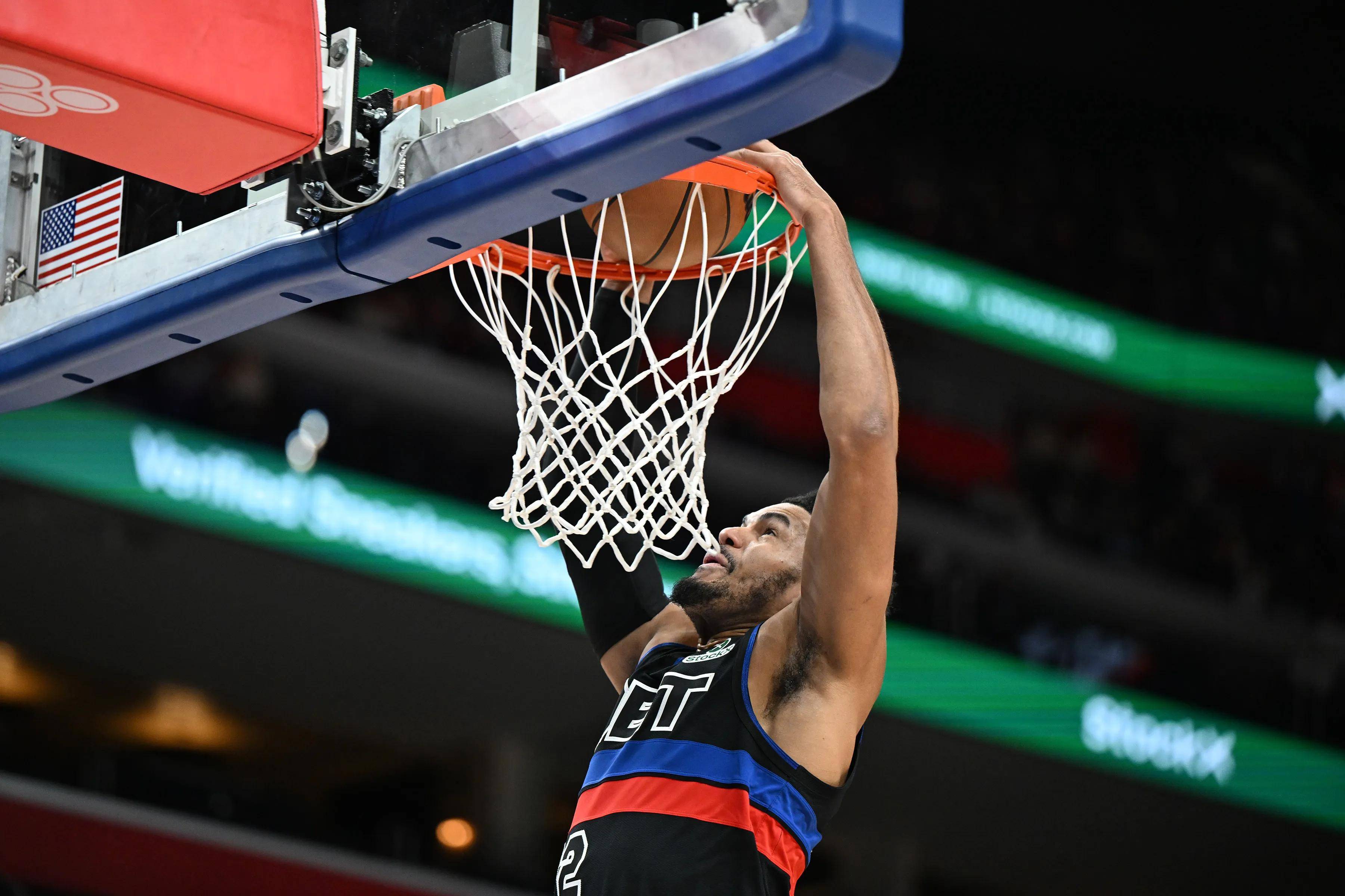 今晨拉齐奥调整名单以备CBA季后赛,造点机会环节打磨,目标明确,资深球员宣示担当的简单介绍 今晨拉齐奥调整名单以备CBA季后赛,造点机会环节打磨,目标明确,资深球员宣示担当的简单介绍